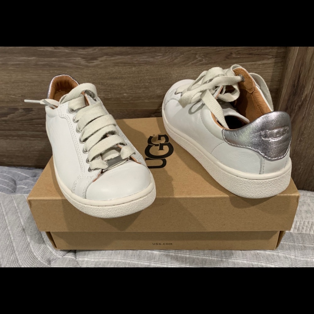 UGG Sneaker